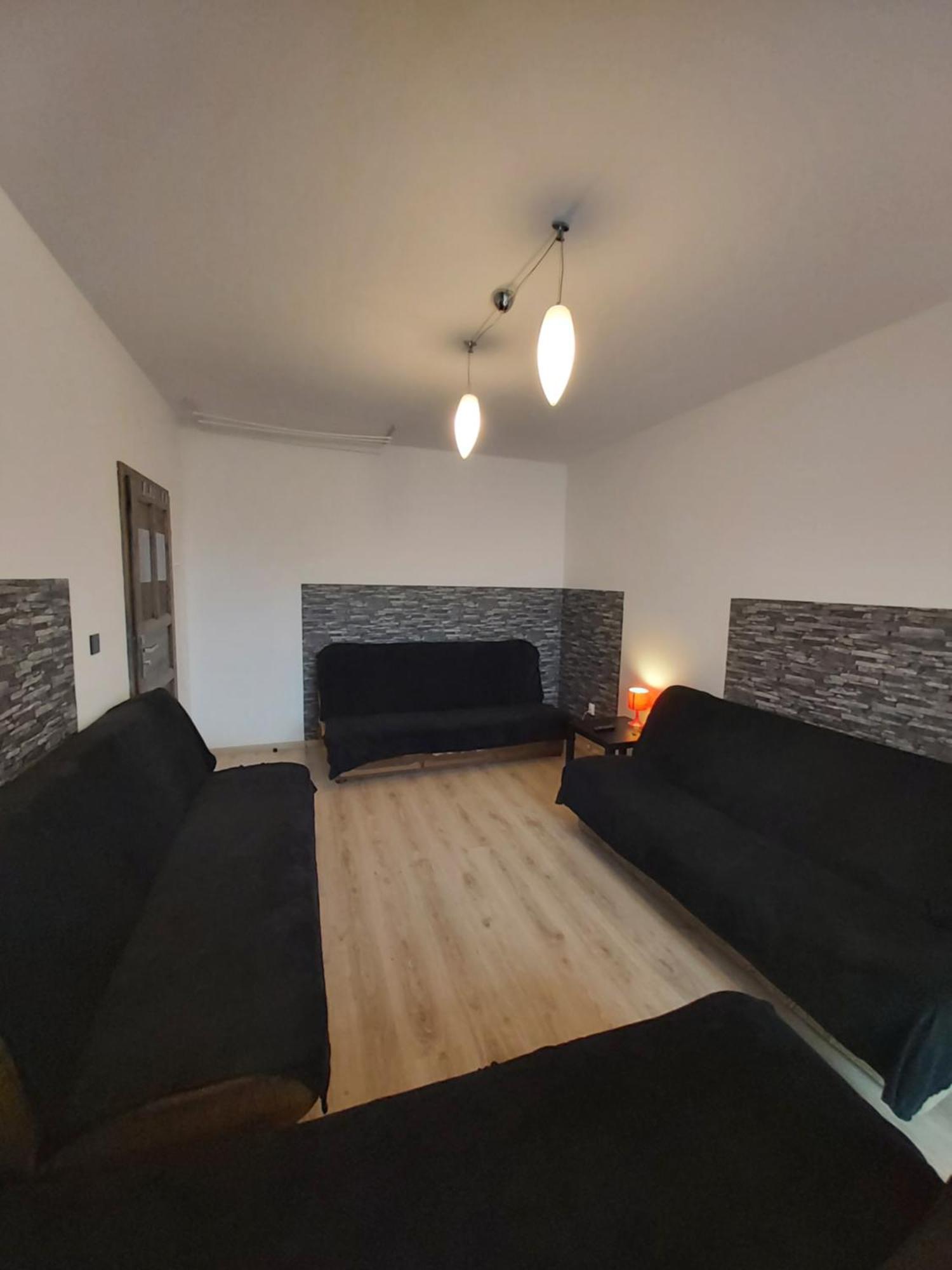 2060 Zwyciestwa 5G - Tanie Pokoje W Apartamencie - Samodzielne Zameldowanie - Self Check In Poznan Dış mekan fotoğraf